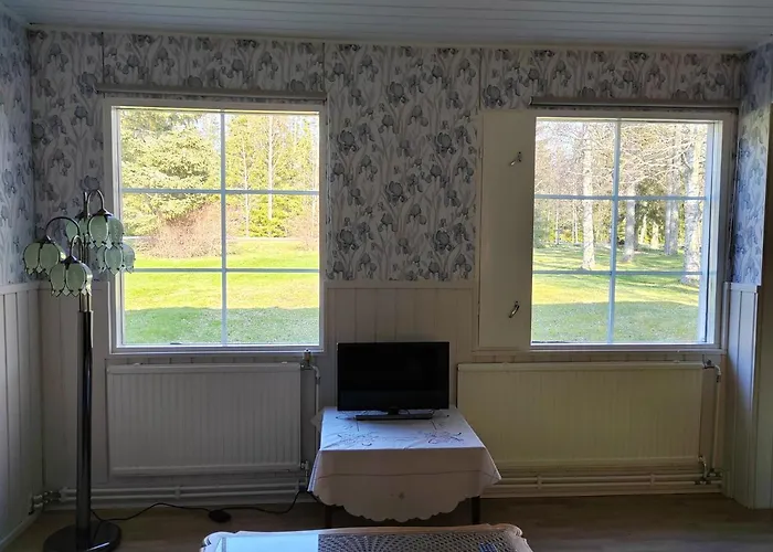 Maalaistalon Paeaetyhuoneisto Merikarvialla Tuorila